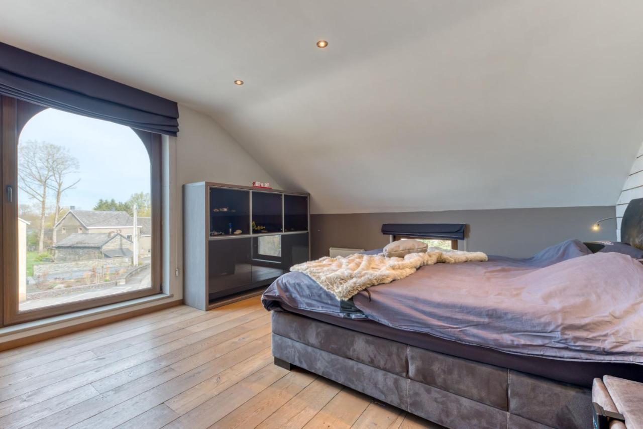 Le Logis Des Haan Villa Бастон Екстериор снимка