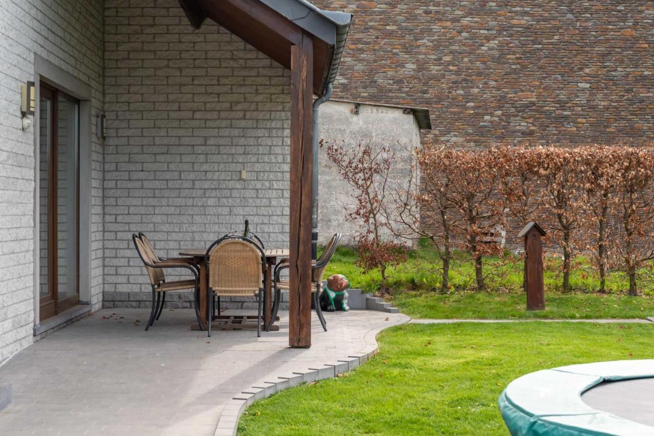 Le Logis Des Haan Villa Бастон Екстериор снимка